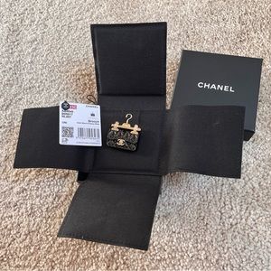 Chanel 23C Brooch In Quilted Classic Flap Design, Black & Gold